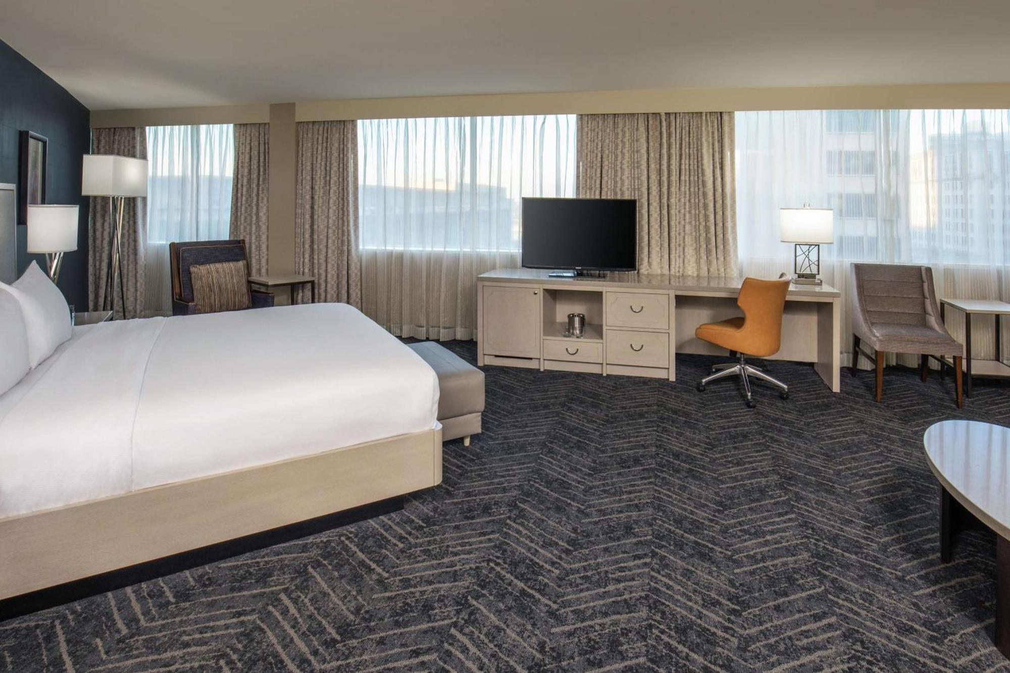 Doubletree By Hilton Hotel Nashville Downtown מראה חיצוני תמונה