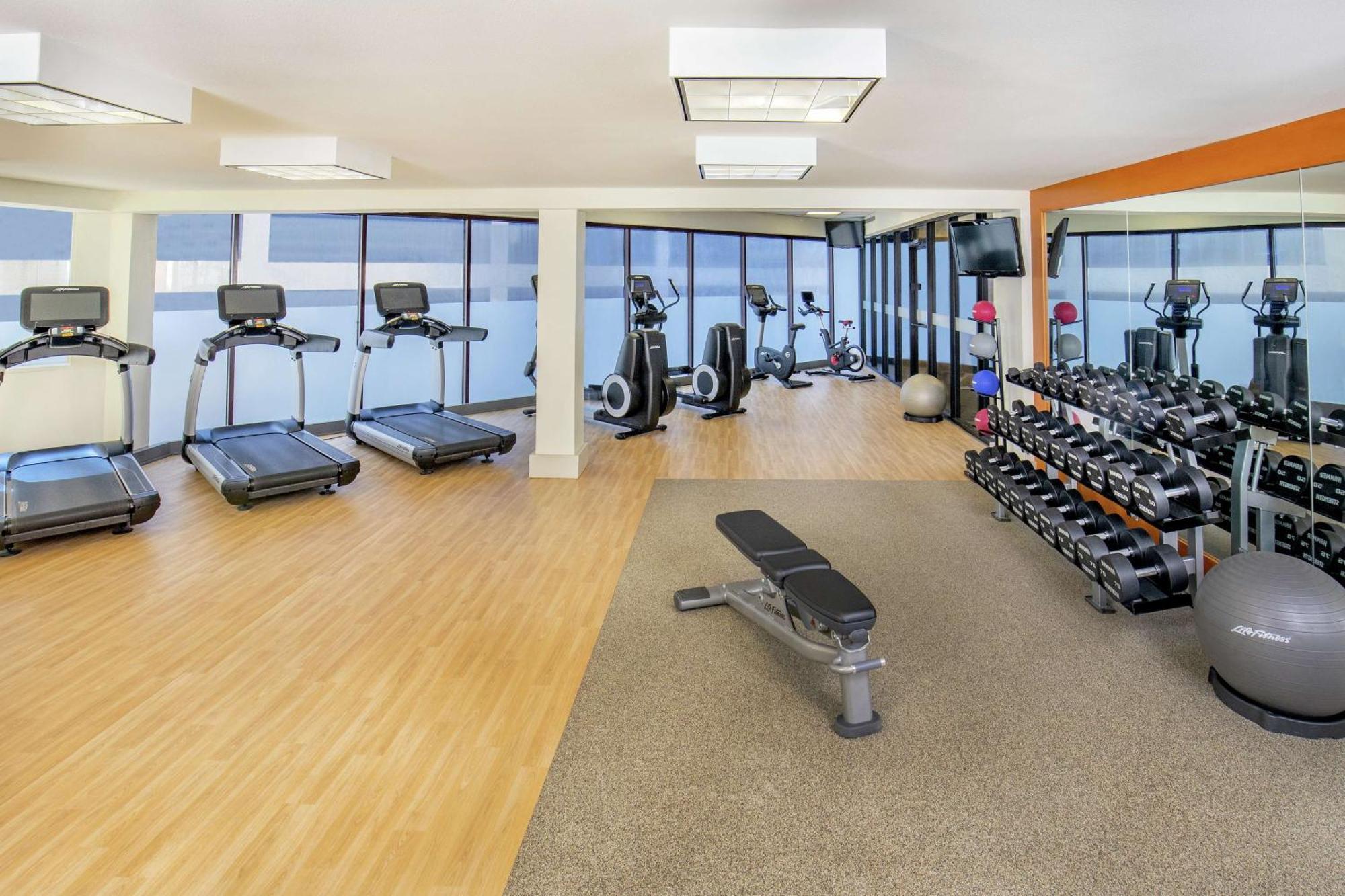 Doubletree By Hilton Hotel Nashville Downtown מראה חיצוני תמונה