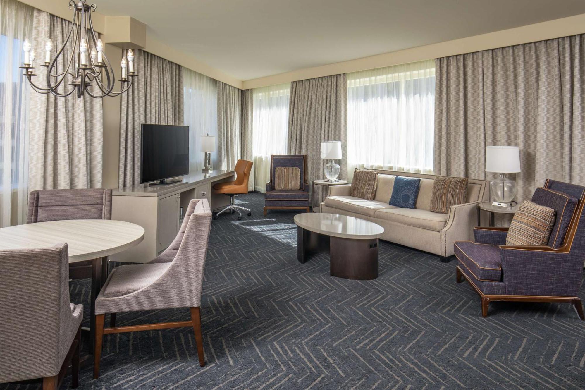 Doubletree By Hilton Hotel Nashville Downtown מראה חיצוני תמונה